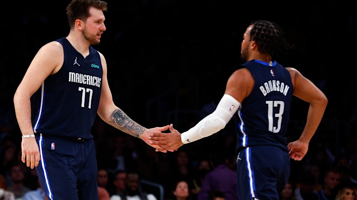 Dallas Mavericks v Los Angeles Lakers