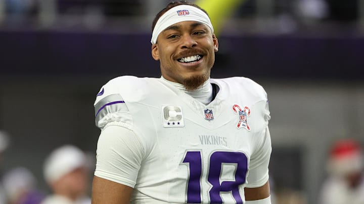 Justin Jefferson spoke about Vikings quarterbacks J.J. McCarthy and Kyler Murray. 