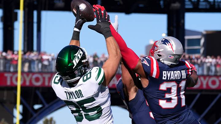 Patriots safety Kevin Byard breaks up a pass intended for New York Jets tight end Mason Taylor in New England's win last week.