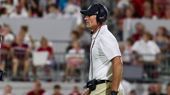 Oklahoma coach Brent Venables coaches against New Mexico. Oklahoma coach Brent Venables coaches against New Mexico.