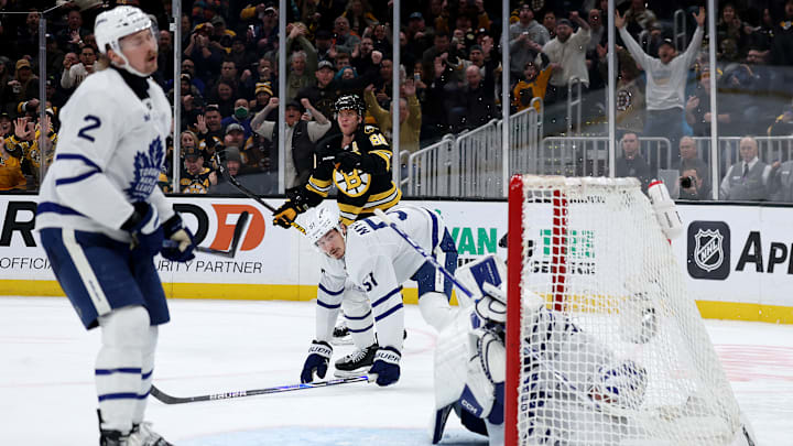 Toronto Maple Leafs v Boston Bruins Toronto Maple Leafs v Boston Bruins