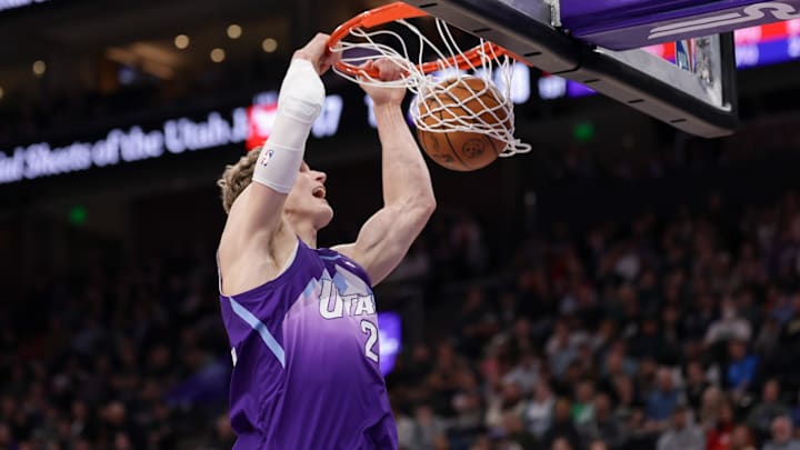 Mar 17, 2025; Salt Lake City, Utah, USA; Utah Jazz forward Lauri Markkanen (23) dunks the ball during the first quarter against the Chicago Bulls at Delta Center. Mandatory Credit: Chris Nicoll-Imagn Images Mar 17, 2025; Salt Lake City, Utah, USA; Utah Jazz forward Lauri Markkanen (23) dunks the ball during the first quarter against the Chicago Bulls at Delta Center. Mandatory Credit: Chris Nicoll-Imagn Images