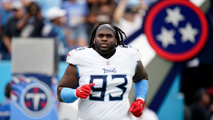 Tennessee Titans defensive tackle T'Vondre Sweat heads to the field before a game against the New York Jets at Nissan Stadium in Nashville, Tenn., Sunday, Sept. 15, 2024.