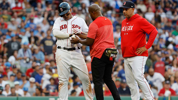 Rafael Devers  no actuó con los Medias Rojas en el choque dominical