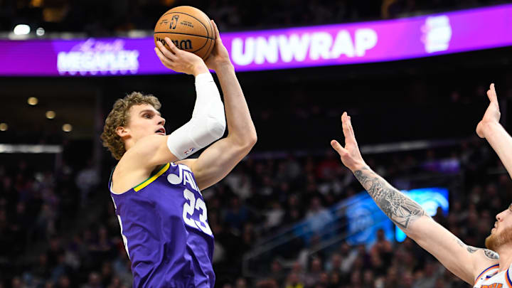 New York Knicks v Utah Jazz