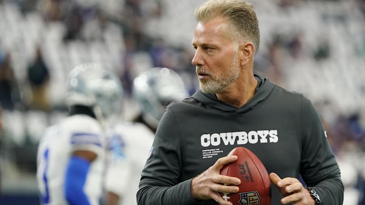 Dallas Cowboys defensive coordinator Matt Eberflus looks on during warmups before the game against the New York Giants.