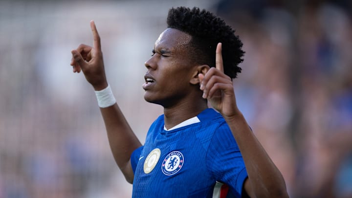 Estêvão, ex-Palmeiras e atual jogador do Chelsea, é a segunda melhor contratação da Premier League 2025/26, segundo site