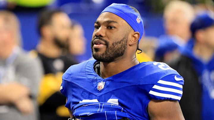 Pittsburgh Steelers v Indianapolis Colts