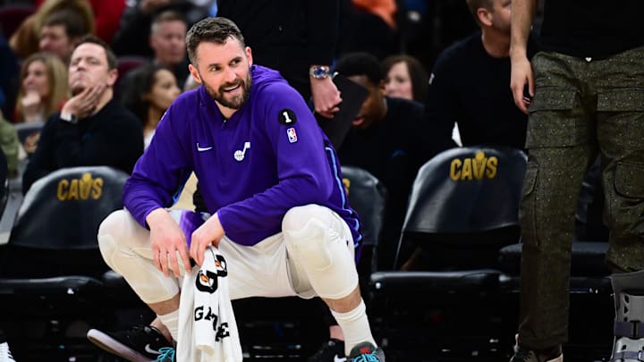 Jan 12, 2026; Cleveland, Ohio, USA; Utah Jazz forward Kevin Love (42) reacts against the Cleveland Cavaliers during the second half at Rocket Arena. Mandatory Credit: Ken Blaze-Imagn Images Jan 12, 2026; Cleveland, Ohio, USA; Utah Jazz forward Kevin Love (42) reacts against the Cleveland Cavaliers during the second half at Rocket Arena. Mandatory Credit: Ken Blaze-Imagn Images
