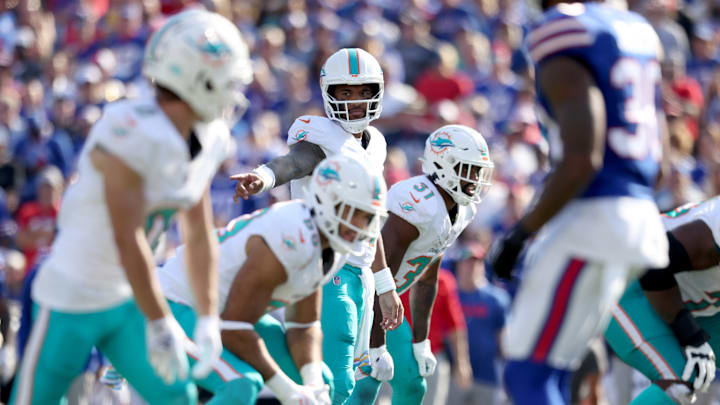 Miami Dolphins v Buffalo Bills