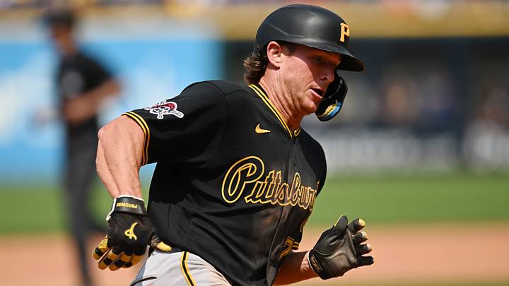 Jul 19, 2026; Cleveland, Ohio, USA; Pittsburgh Pirates center fielder Billy Cook (25) rounds third base en route to scoring during the sixth inning against the Cleveland Guardians at Progressive Field. Mandatory Credit: Ken Blaze-Imagn Images Jul 19, 2026; Cleveland, Ohio, USA; Pittsburgh Pirates center fielder Billy Cook (25) rounds third base en route to scoring during the sixth inning against the Cleveland Guardians at Progressive Field. Mandatory Credit: Ken Blaze-Imagn Images