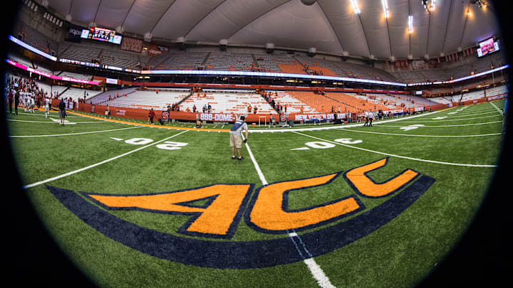 New Syracuse football pledge Kaylib Singleton, a  2025 4-star defensive back, says SU will be a top-10 team when he's there.