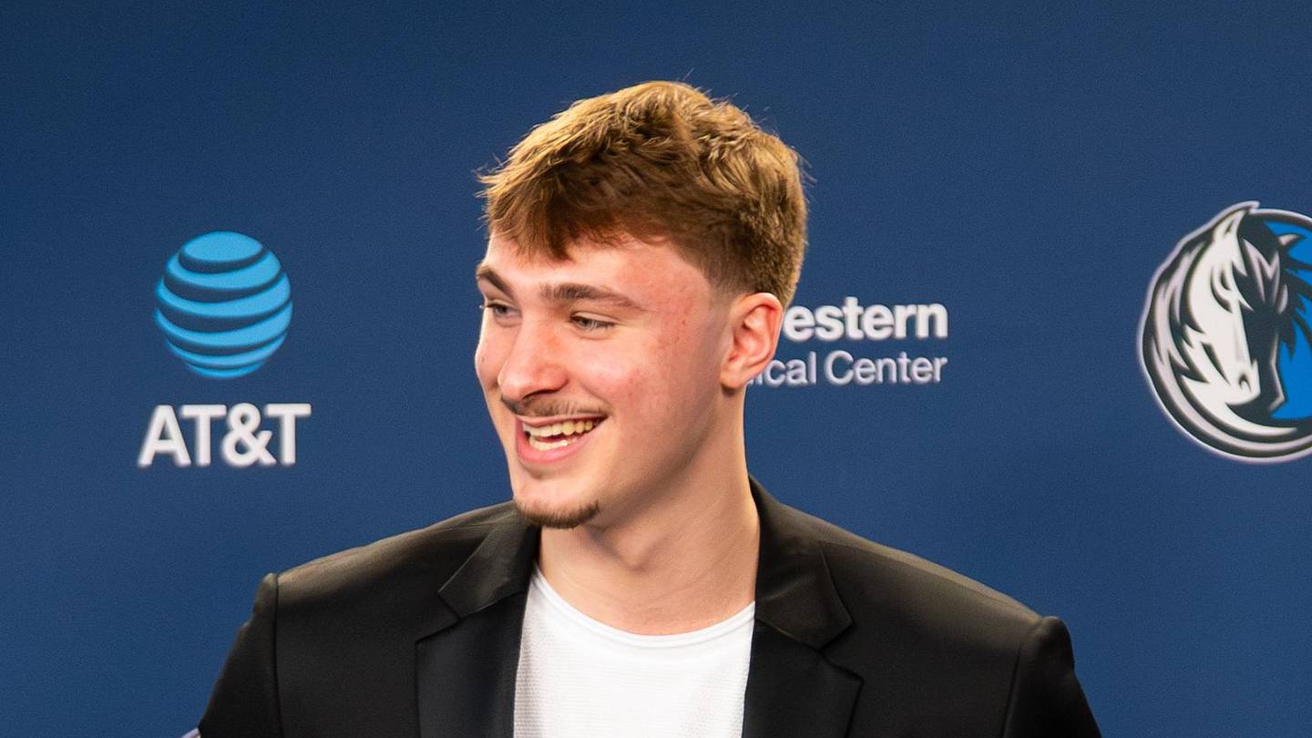 Mavs Fans Will Love Dirk Nowitzki's Reaction To Cooper Flagg Winning ROTY