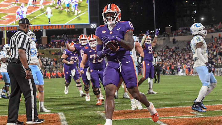 Nov 23, 2024; Clemson, South Carolina, USA; Clemson Tigers linebacker Barrett Carter (0) scores a touchdown against The Citadel Bulldogs during the fourth quarter at Memorial Stadium. Nov 23, 2024; Clemson, South Carolina, USA; Clemson Tigers linebacker Barrett Carter (0) scores a touchdown against The Citadel Bulldogs during the fourth quarter at Memorial Stadium.