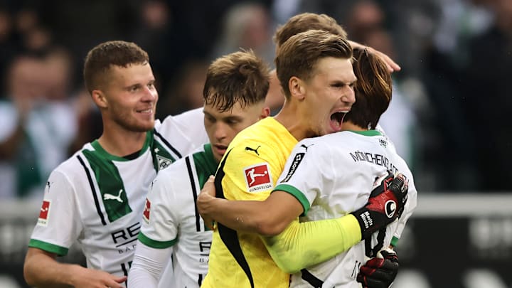 Moritz Nicolas in der Gladbacher Jubeltraube Moritz Nicolas in der Gladbacher Jubeltraube