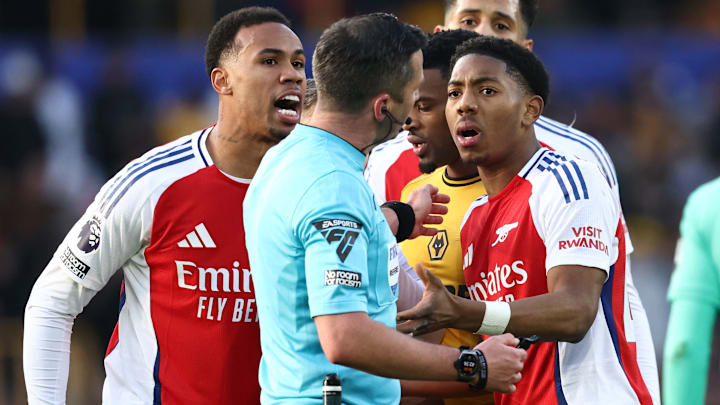 Lewis-Skelly's red card was ultimately rescinded Lewis-Skelly's red card was ultimately rescinded