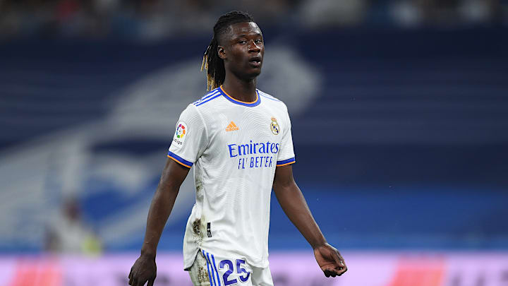 Eduardo Camavinga prend du galon au sein du Real Madrid. Eduardo Camavinga prend du galon au sein du Real Madrid.