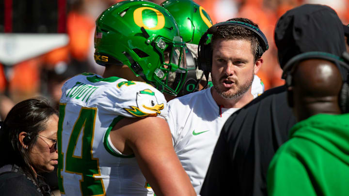 Oregon head coach Dan Lanning talks to his team during a timeout as the Oregon State Beavers host the Oregon Ducks Saturday, Sept. 14, 2024 at Reser Stadium in Corvallis, Ore.