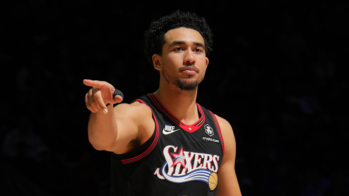 Golden State Warriors v Philadelphia 76ers Golden State Warriors v Philadelphia 76ers