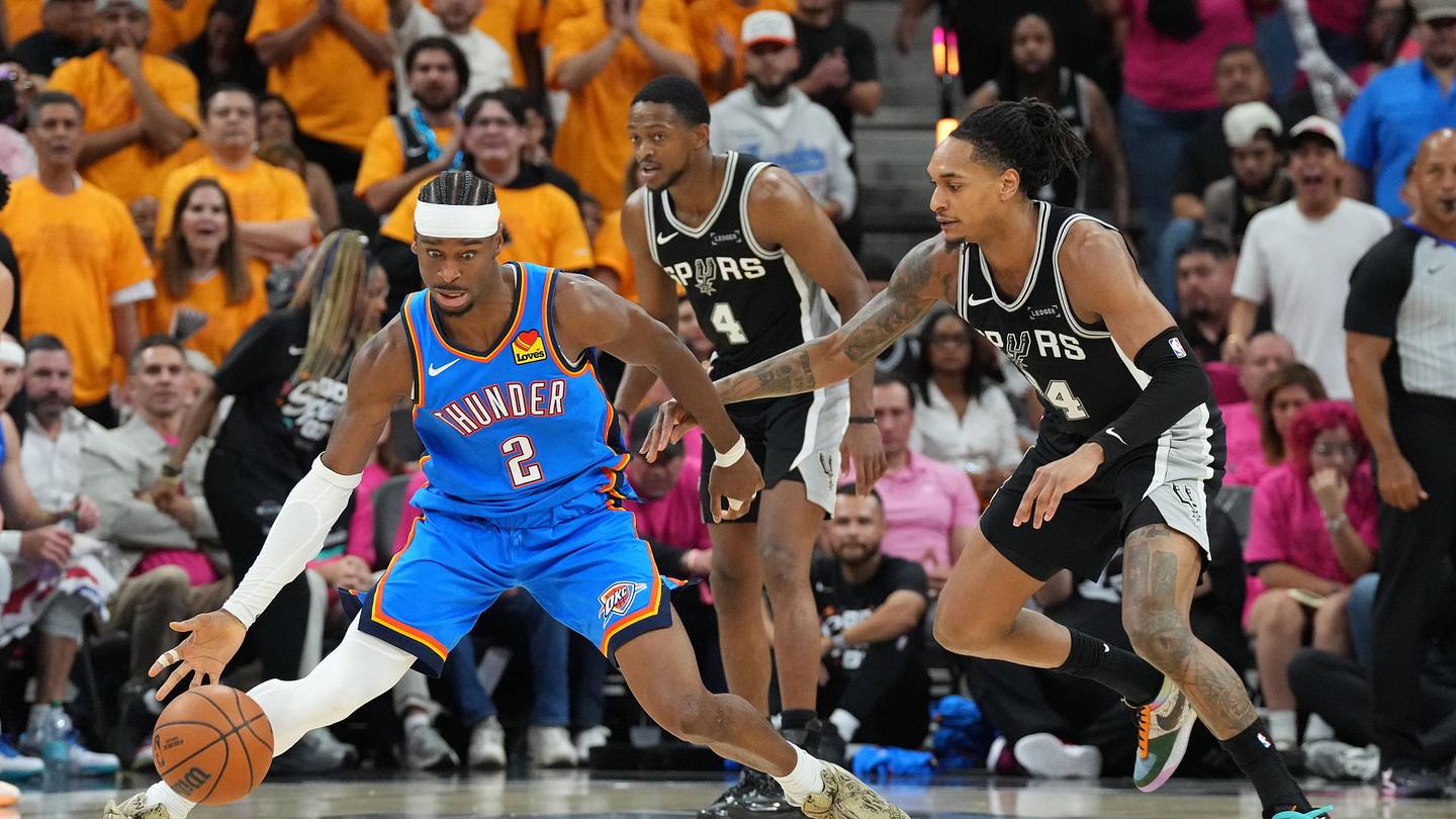 Vivid 3 Things To Watch In Thunder-spurs Game 4 Abstract for Mobile