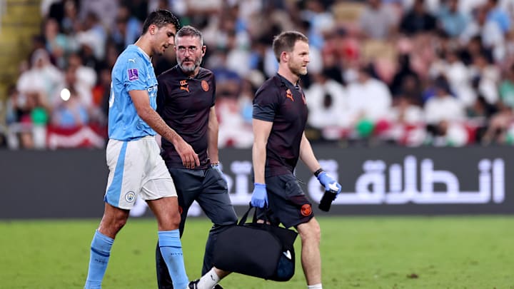 Rodri s'est tenu le genou lors de sa sortie sur blessure.