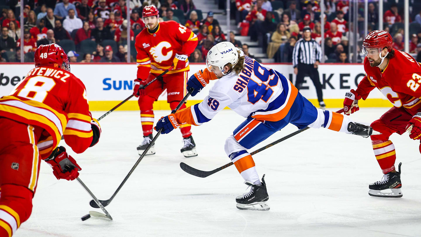 The rumors linked to the NY Islanders a few hours from the trade deadline