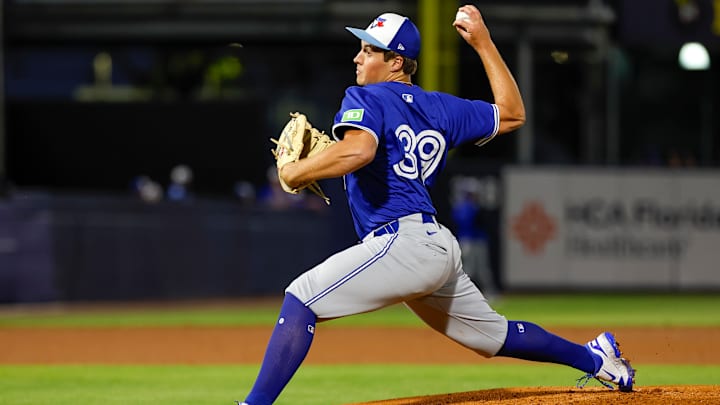 Toronto Blue Jays v New York Yankees