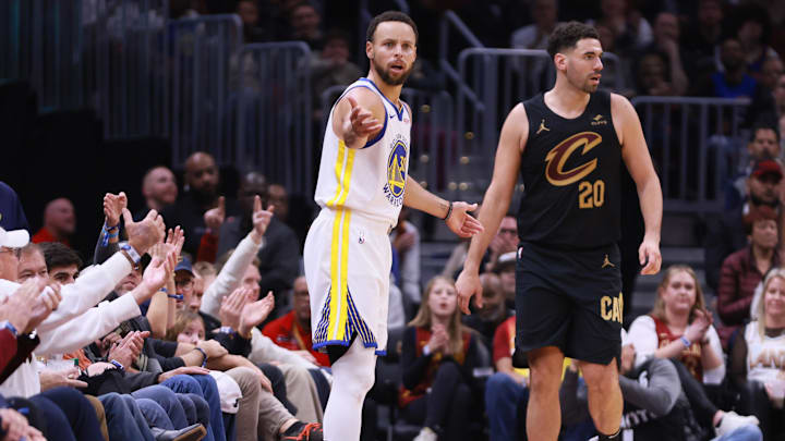 Nov 5, 2023; Cleveland, Ohio, USA; Golden State Warriors guard Steph Curry (30) questions a call while defended by Cleveland Cavaliers guard Georges Niang (20) Nov 5, 2023; Cleveland, Ohio, USA; Golden State Warriors guard Steph Curry (30) questions a call while defended by Cleveland Cavaliers guard Georges Niang (20)