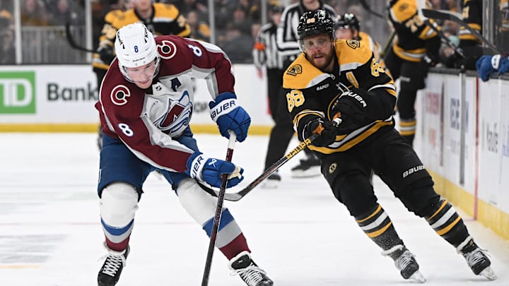 Jan 25, 2025; Boston, Massachusetts, USA; Boston Bruins right wing David Pastrnak (88) defends Colorado Avalanche defenseman Cale Makar (8) during the third period at the TD Garden. Mandatory Credit: Brian Fluharty-Imagn Images Jan 25, 2025; Boston, Massachusetts, USA; Boston Bruins right wing David Pastrnak (88) defends Colorado Avalanche defenseman Cale Makar (8) during the third period at the TD Garden. Mandatory Credit: Brian Fluharty-Imagn Images