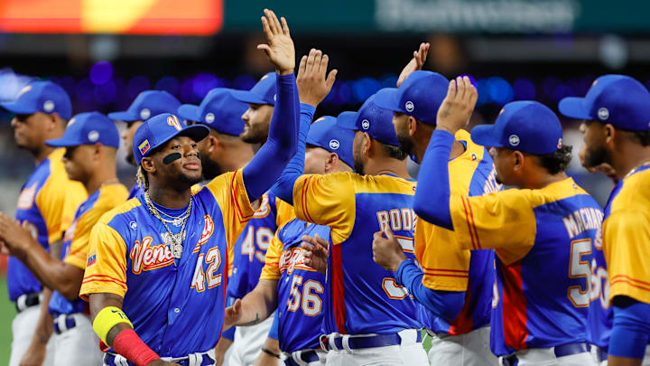 Venezuela debutará ante el equipo dirigido por Andruw Jones