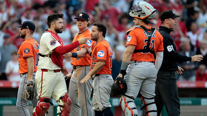 Houston Astros v Los Angeles Angels