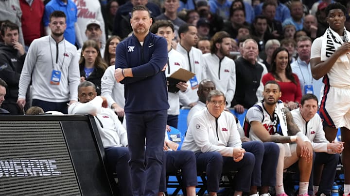 Mar 21, 2025; Milwaukee, WI, USA; Mississippi Rebels head coach Chris Beard during the first half of a first round NCAA men’s tournament game against the North Carolina Tar Heels at Fiserv Forum. Mandatory Credit: Jeff Hanisch-Imagn Images Mar 21, 2025; Milwaukee, WI, USA; Mississippi Rebels head coach Chris Beard during the first half of a first round NCAA men’s tournament game against the North Carolina Tar Heels at Fiserv Forum. Mandatory Credit: Jeff Hanisch-Imagn Images