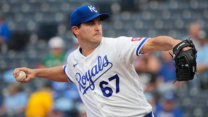 Seth Lugo and the Royals are road favorites against the Twins in MLB action on Thursday night.