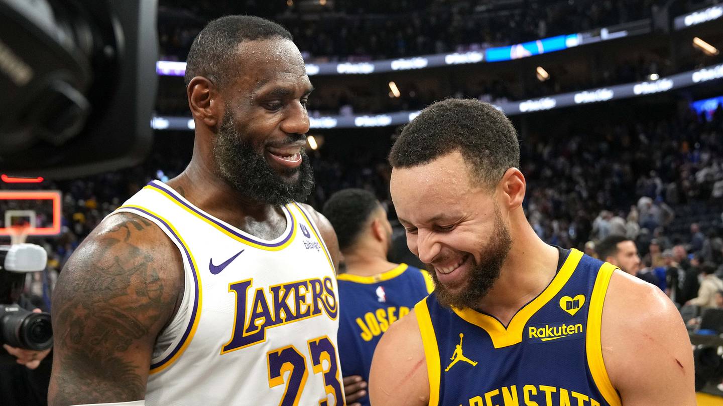 LeBron James' 76ers signing just showed Stephen Curry the path to contention