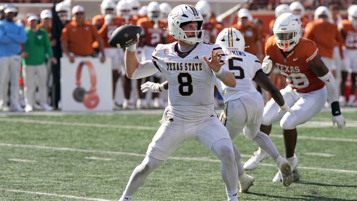 Texas State Bobcats quarterback Brad Jackson. Texas State Bobcats quarterback Brad Jackson.