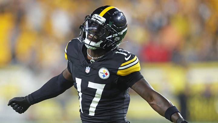 Aug 16, 2025; Pittsburgh, Pennsylvania, USA;  Pittsburgh Steelers cornerback D'Shawn Jamison (17) reacts after causing a Tampa Bay Buccaneers fumble during the fourth quarter at Acrisure Stadium. Mandatory Credit: Charles LeClaire-Imagn Images