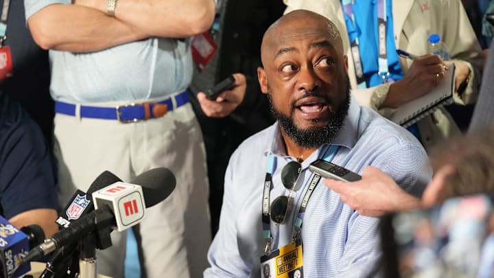 Mar 31, 2025; Palm Beach, FL, USA;  Pittsburgh Steelers head coach Mike Tomlin answers questions from the medianduring the NFL Annual League Meeting at The Breakers. Mandatory Credit: Jim Rassol-Imagn Images
