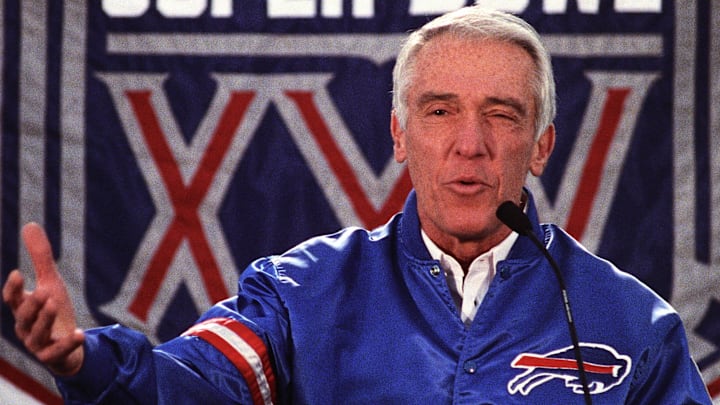 Buffalo Bills head coach Marv Levy. Buffalo Bills head coach Marv Levy.