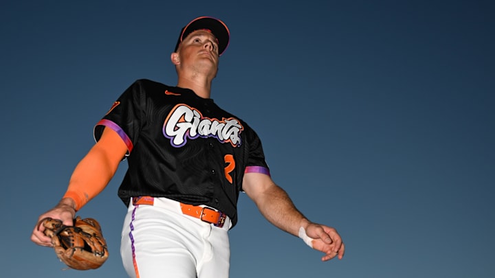 San Francisco Giants third baseman Matt Chapman (26) walks back to the dugout before the game against the St. Louis Cardinals at Oracle Park. 