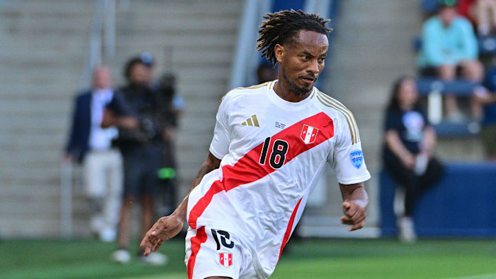 André Carrillo é "figura carimbada" na seleção do Peru André Carrillo é "figura carimbada" na seleção do Peru