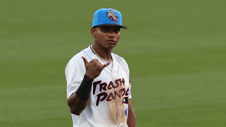 Pensacola Blue Wahoos v. Rocket City Trash Pandas