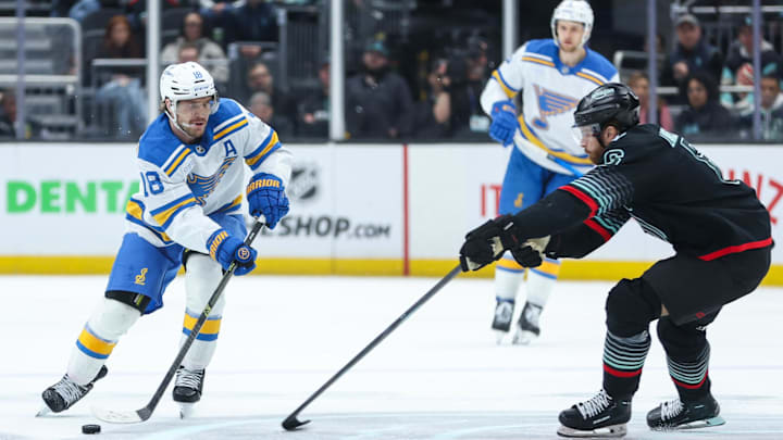 Mandatory Credit: Kevin Ng-Imagn Images