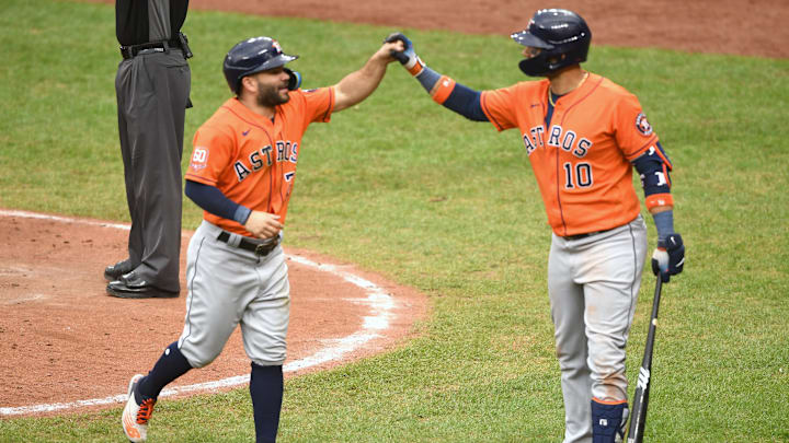 Houston tiene a dos de los cuatro latinos con más extrabases en Serie Mundial