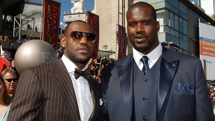 LeBron James y Shaquille O'Neal jugaron juntos en los Cleveland Cavaliers durante la temporada 2009-2010