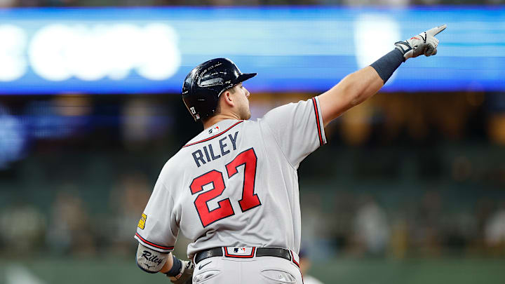 Atlanta Braves v Milwaukee Brewers