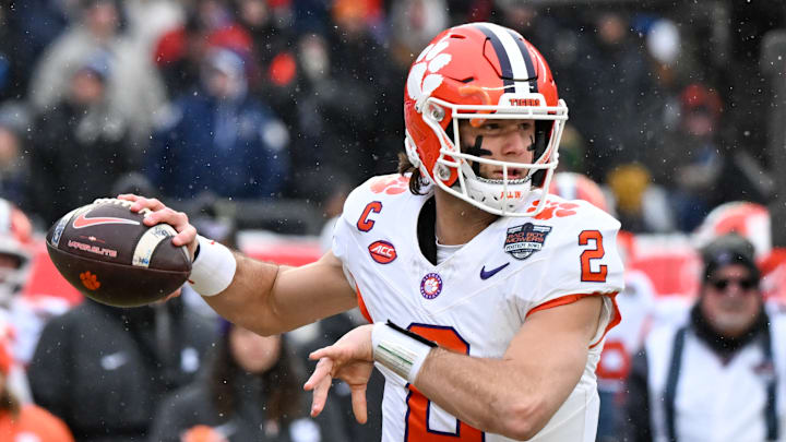 2025 Bad Boy Mowers Pinstripe Bowl - Clemson v Penn State