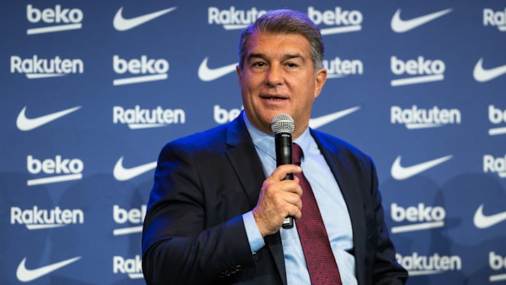 Laporta ratisse large