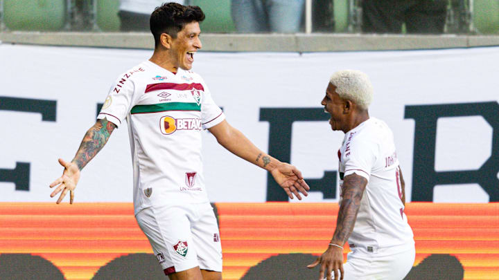 Cano marcou um dos gols do duelo diante do América-MG