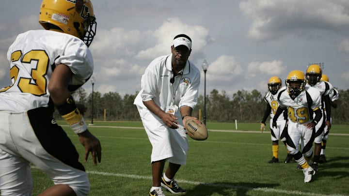 Luke Campbell of 2 Live Crew Coaches Team to Pop Warner Super Bowl