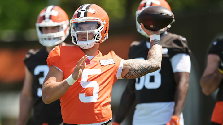 May 10, 2025; Berea, OH, USA; Cleveland Browns quarterback Dillon Gabriel (5) throws a pass during rookie minicamp at CrossCountry Mortgage Campus. Mandatory Credit: Ken Blaze-Imagn Images
